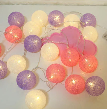 20LED Cotton Balls String Lights - Decoration for Indoor & Outdoor